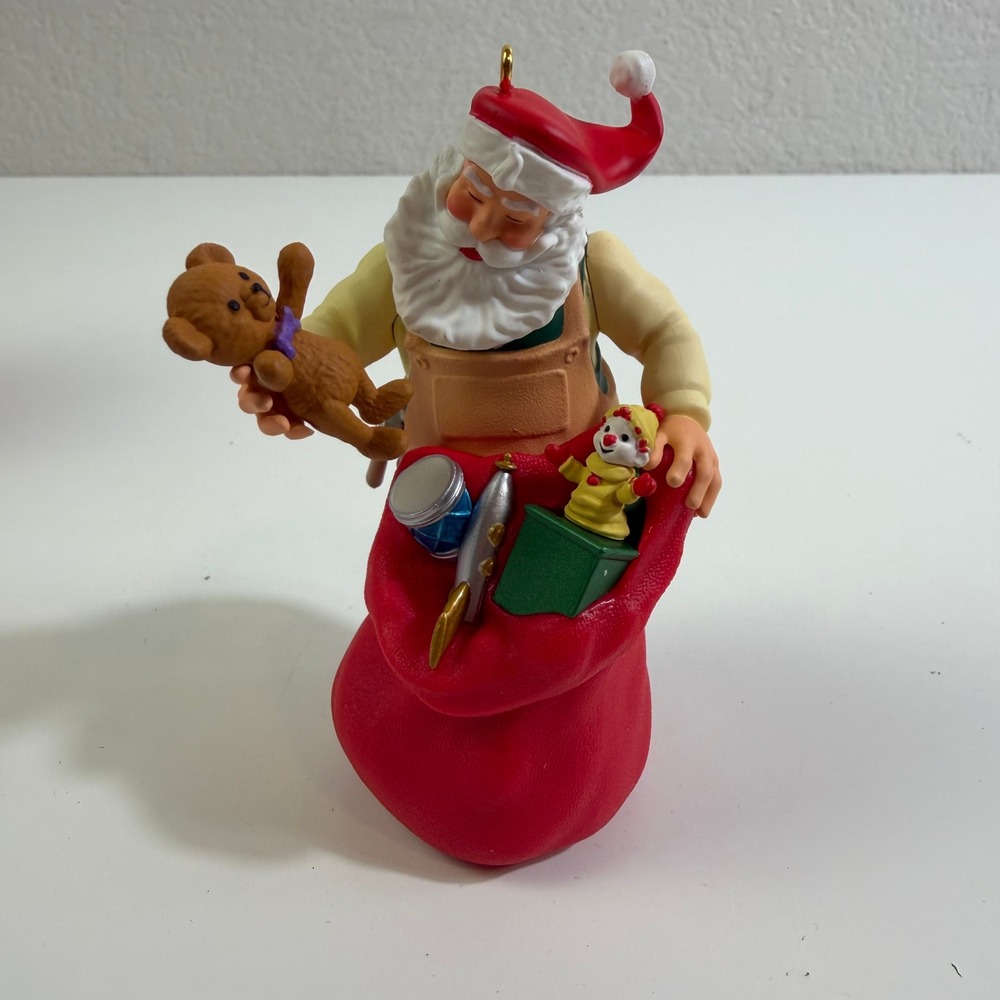 Hallmark Keepsake Toymaker Santa 15th Anniversary 2014 Special Edition Ornament - Picture 2 of 4